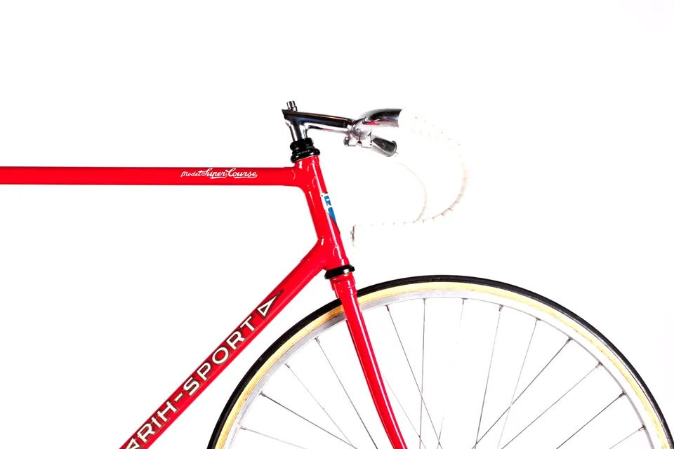 Red RIH Sport racing bike